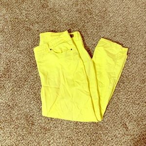 Yellow skinny leg jeans